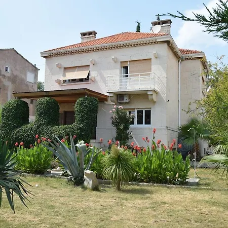 Beach Villa At Top Location. Very Central Area Split